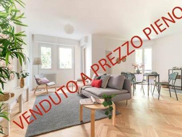 Appartamento in vendita a Milano MI