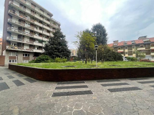 Appartamento in vendita a Milano MI