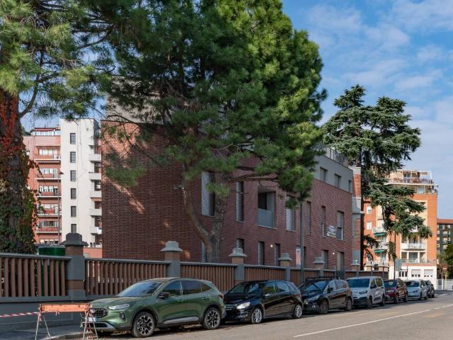 Appartamento in vendita a Milano MI