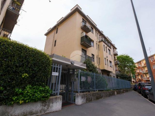Appartamento in vendita a Milano MI