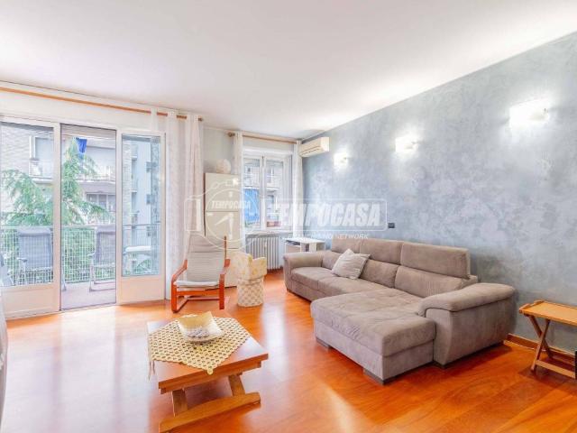 Appartamento in vendita a Milano MI