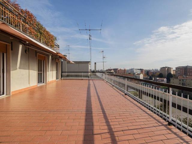 Appartamento in vendita a Milano MI