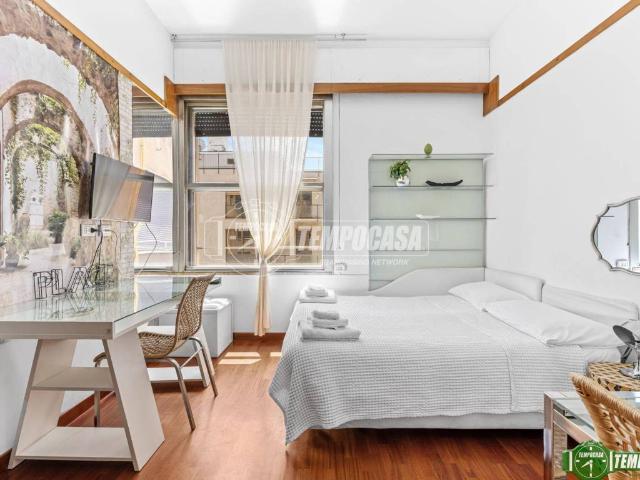 Appartamento in vendita a Milano MI