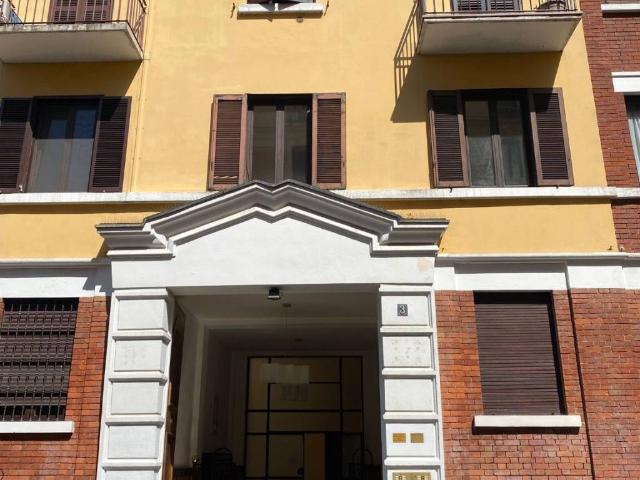 Appartamento in vendita a Milano MI