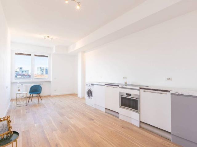 Appartamento in vendita a Milano MI