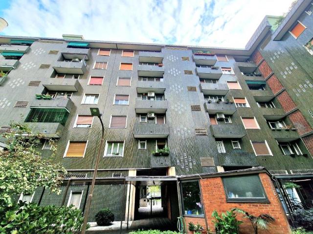 Appartamento in vendita a Milano MI