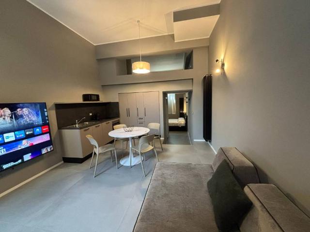 Appartamento in vendita a Milano MI
