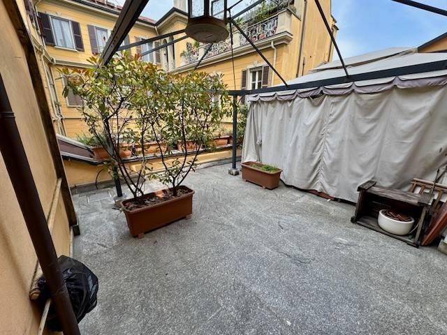 Appartamento in vendita a Milano MI