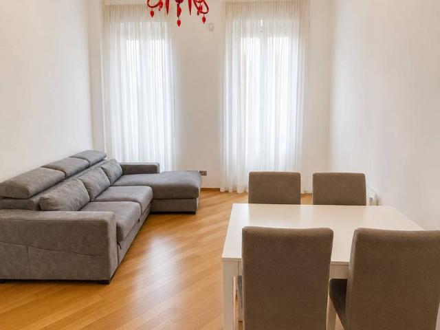 Appartamento in vendita a Milano MI