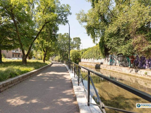 Appartamento in vendita a Milano MI