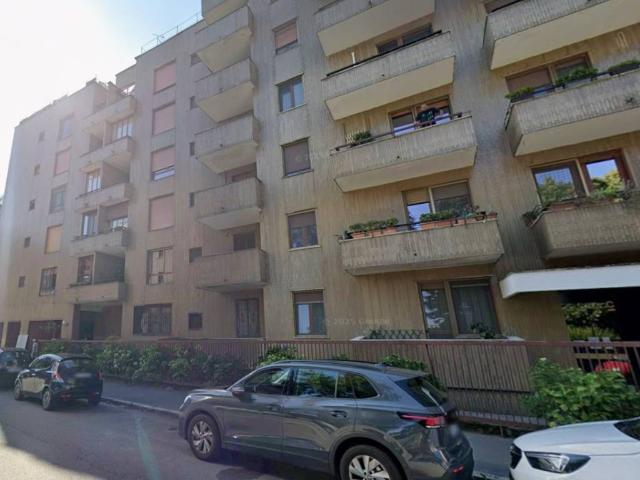 Appartamento in vendita a Milano MI