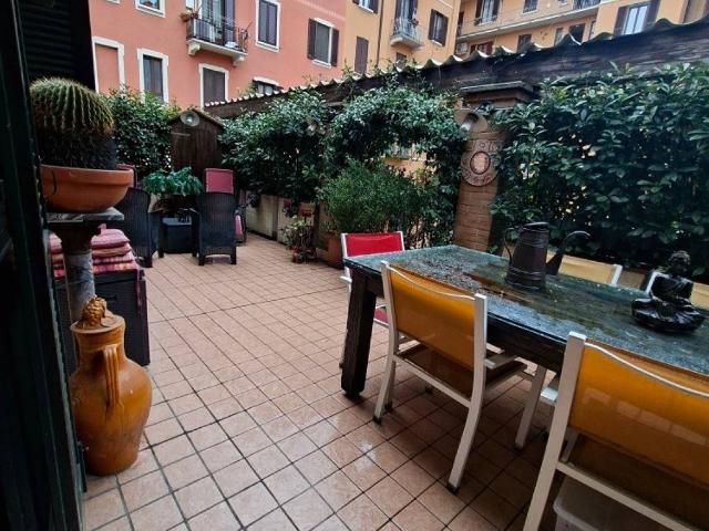 Appartamento in vendita a Milano MI