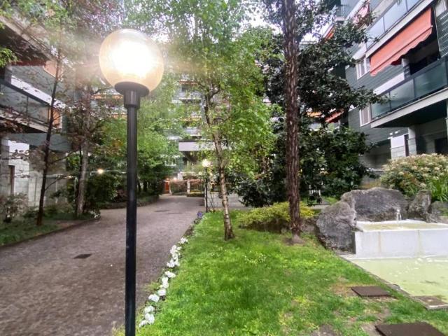 Appartamento in vendita a Milano MI