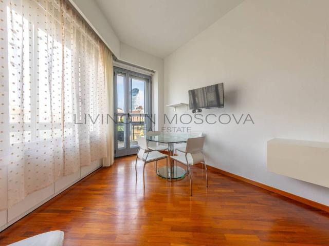Appartamento in vendita a Milano MI