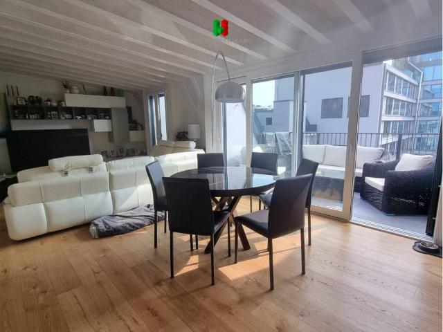 Appartamento in vendita a Milano MI