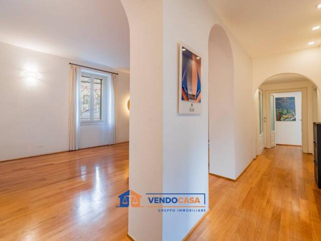 Appartamento in vendita a Milano MI