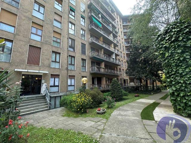 Appartamento in vendita a Milano MI