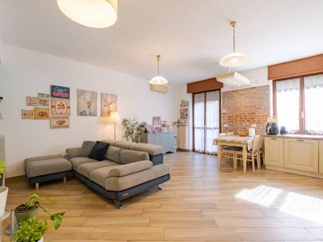 Appartamento in vendita a Milano MI