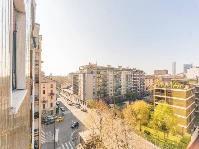 Appartamento in vendita a Milano MI