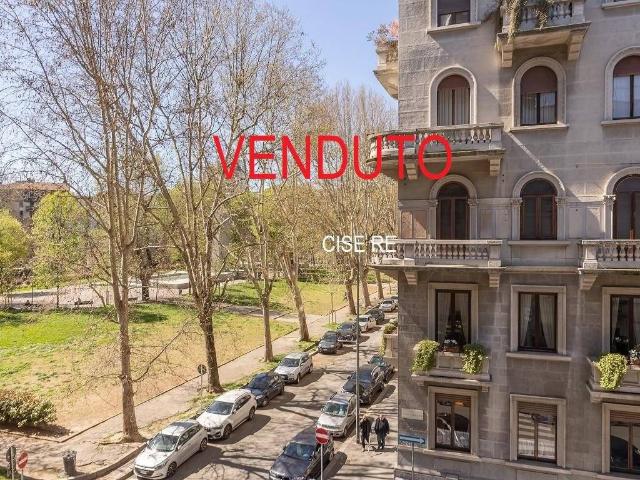 Appartamento in vendita a Milano MI