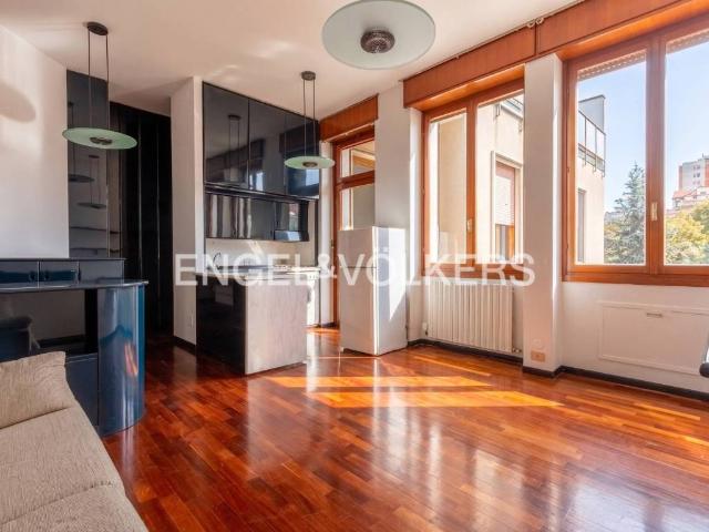 Appartamento in vendita a Milano MI