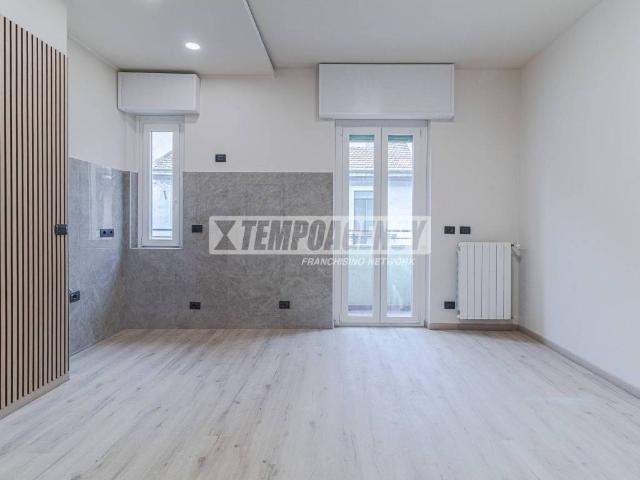 Appartamento in vendita a Milano MI