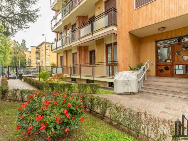 Appartamento in vendita a Milano MI