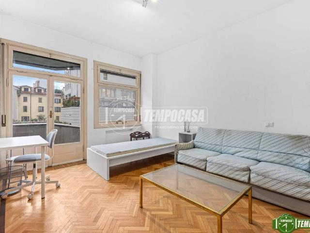 Appartamento in vendita a Milano MI