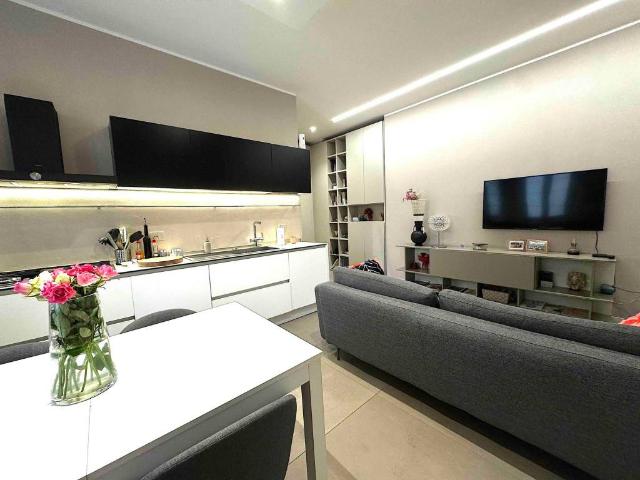 Appartamento in vendita a Milano MI