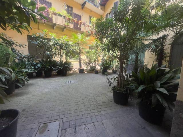 Appartamento in vendita a Milano MI