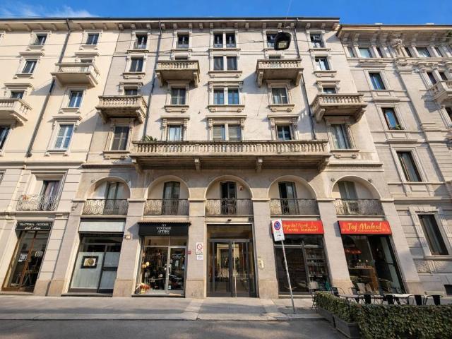 Appartamento in vendita a Milano MI