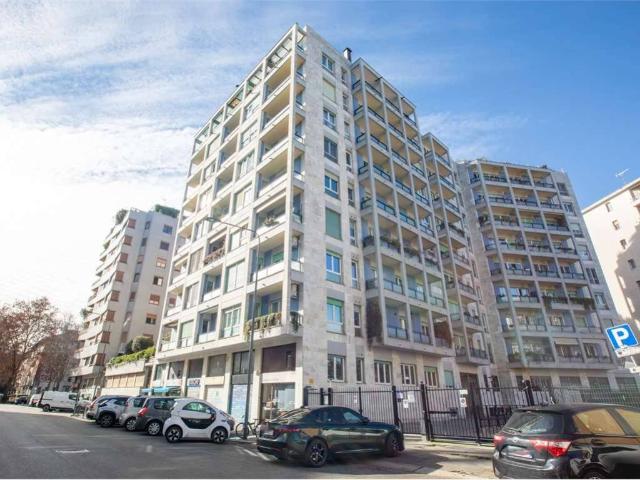 Appartamento in vendita a Milano MI