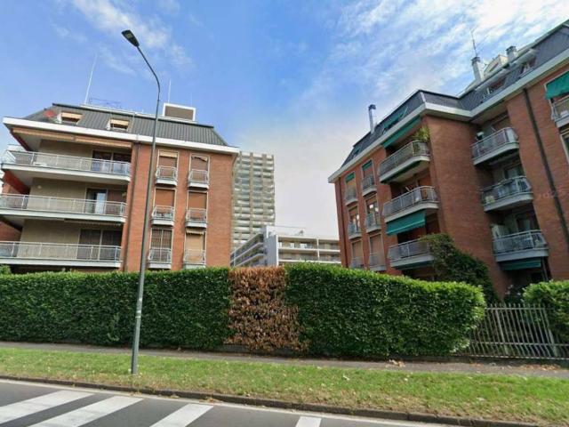 Appartamento in vendita a Milano MI