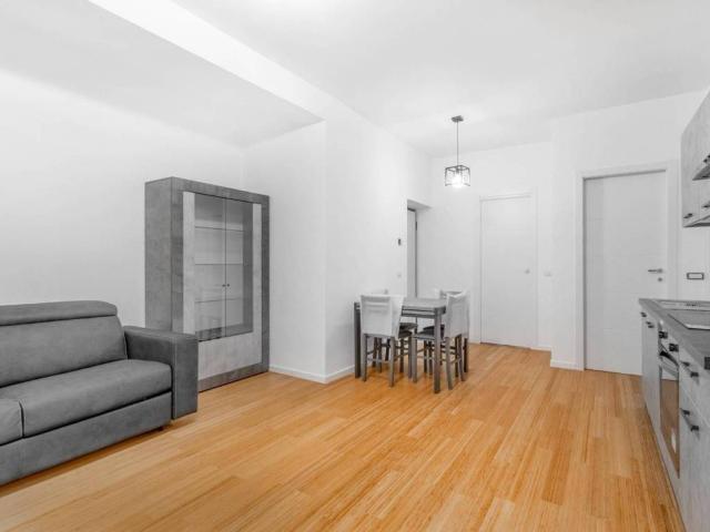Appartamento in vendita a Milano MI