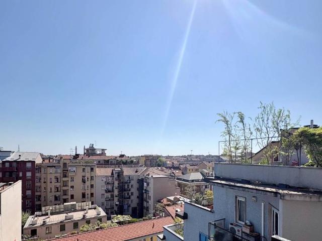 Appartamento in vendita a Milano MI