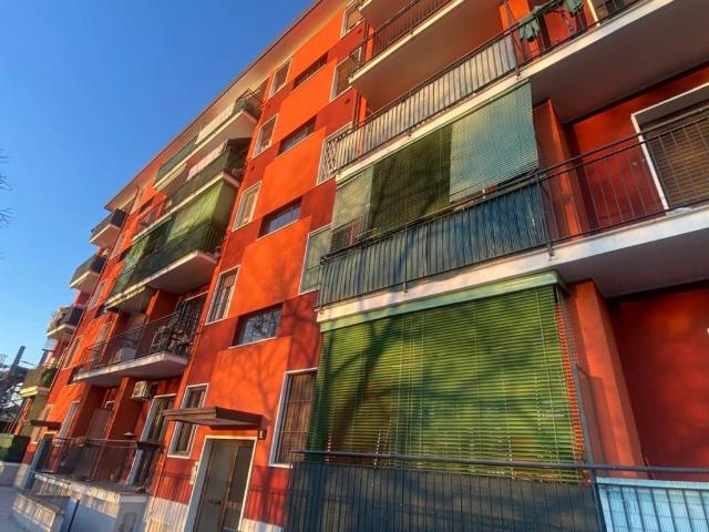 Appartamento in vendita a Milano MI