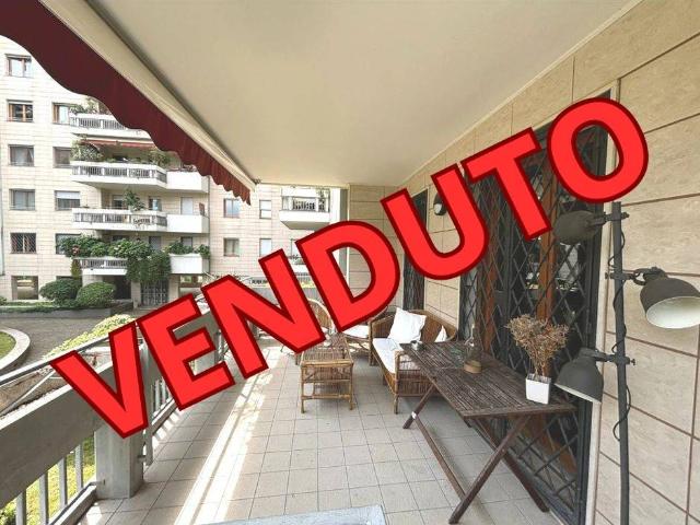 Appartamento in vendita a Milano MI