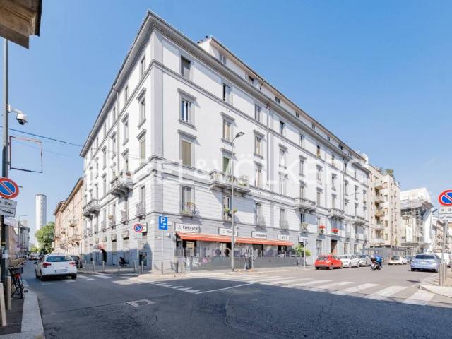 Appartamento in vendita a Milano MI
