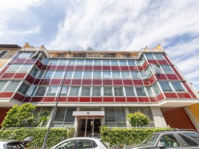 Appartamento in vendita a Milano MI