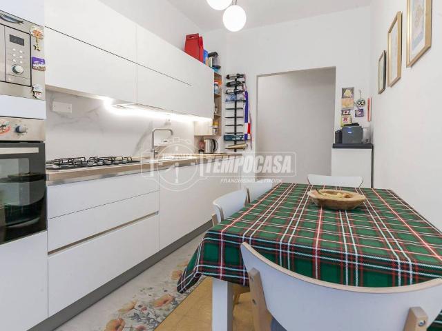 Appartamento in vendita a Milano MI
