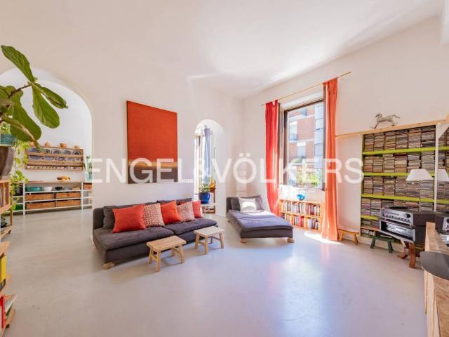 Appartamento in vendita a Milano MI