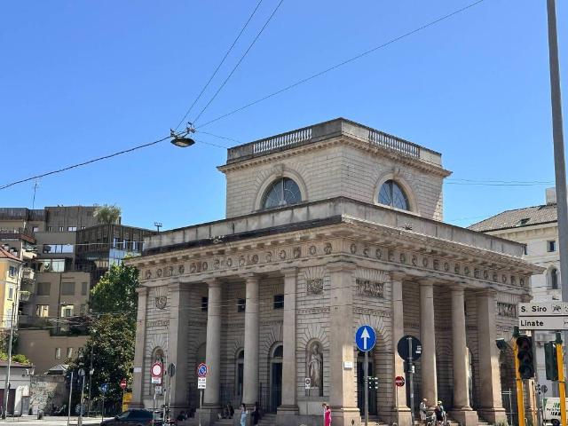 Appartamento in vendita a Milano MI