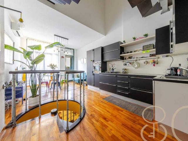 Appartamento in vendita a Milano MI