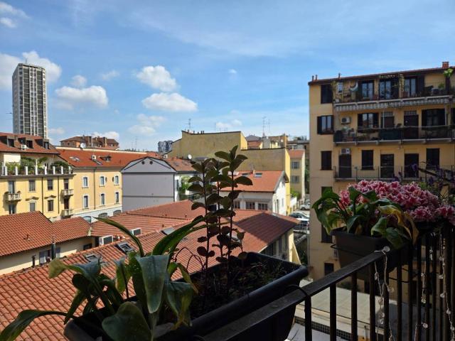 Appartamento in vendita a Milano MI