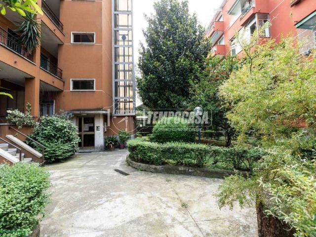 Appartamento in vendita a Milano MI