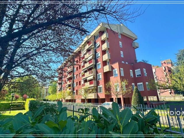 Appartamento in vendita a Milano MI