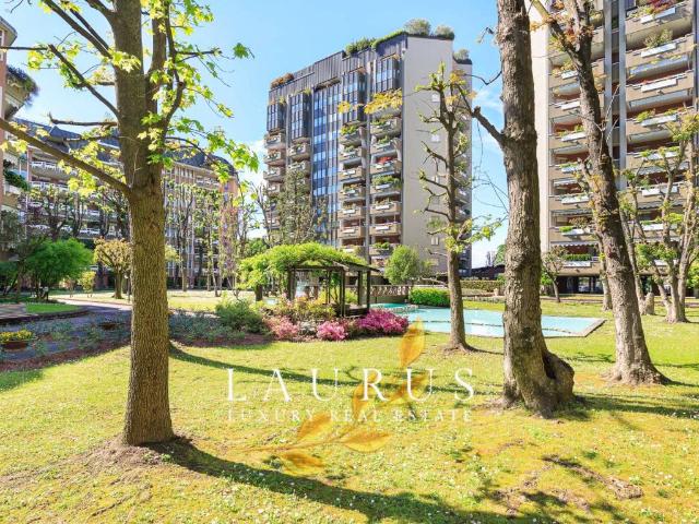 Appartamento in vendita a Milano MI