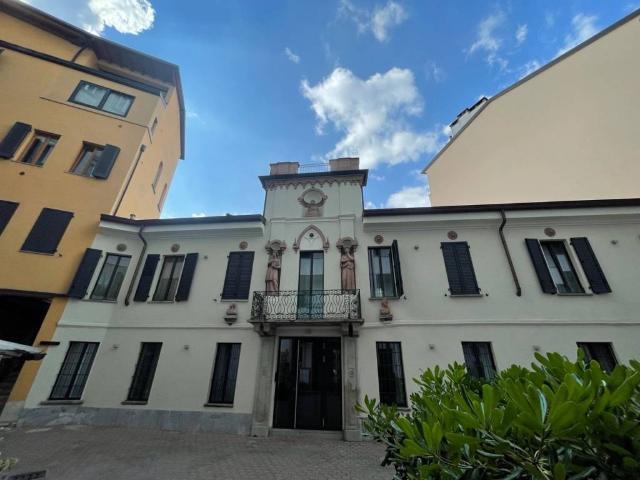 Appartamento in vendita a Milano MI
