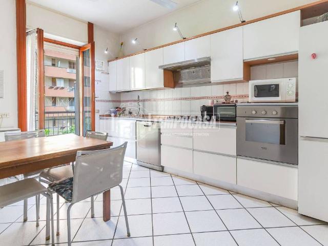 Appartamento in vendita a Milano MI