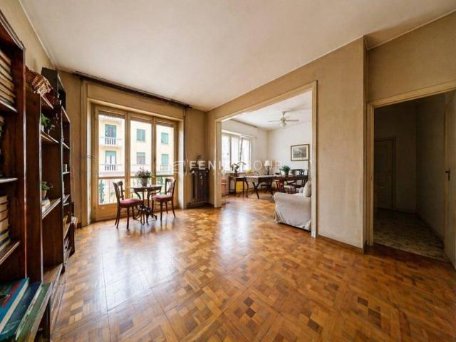 Appartamento in vendita a Milano MI